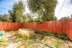 Mydam Lane, Gorseinon, Swansea