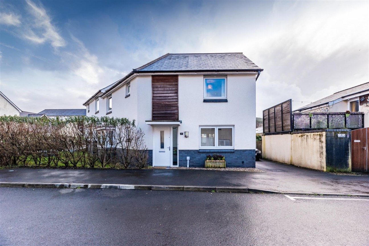 Tonnant Road, Pentrechwyth, Swansea