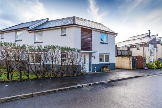 Tonnant Road, Pentrechwyth, Swansea