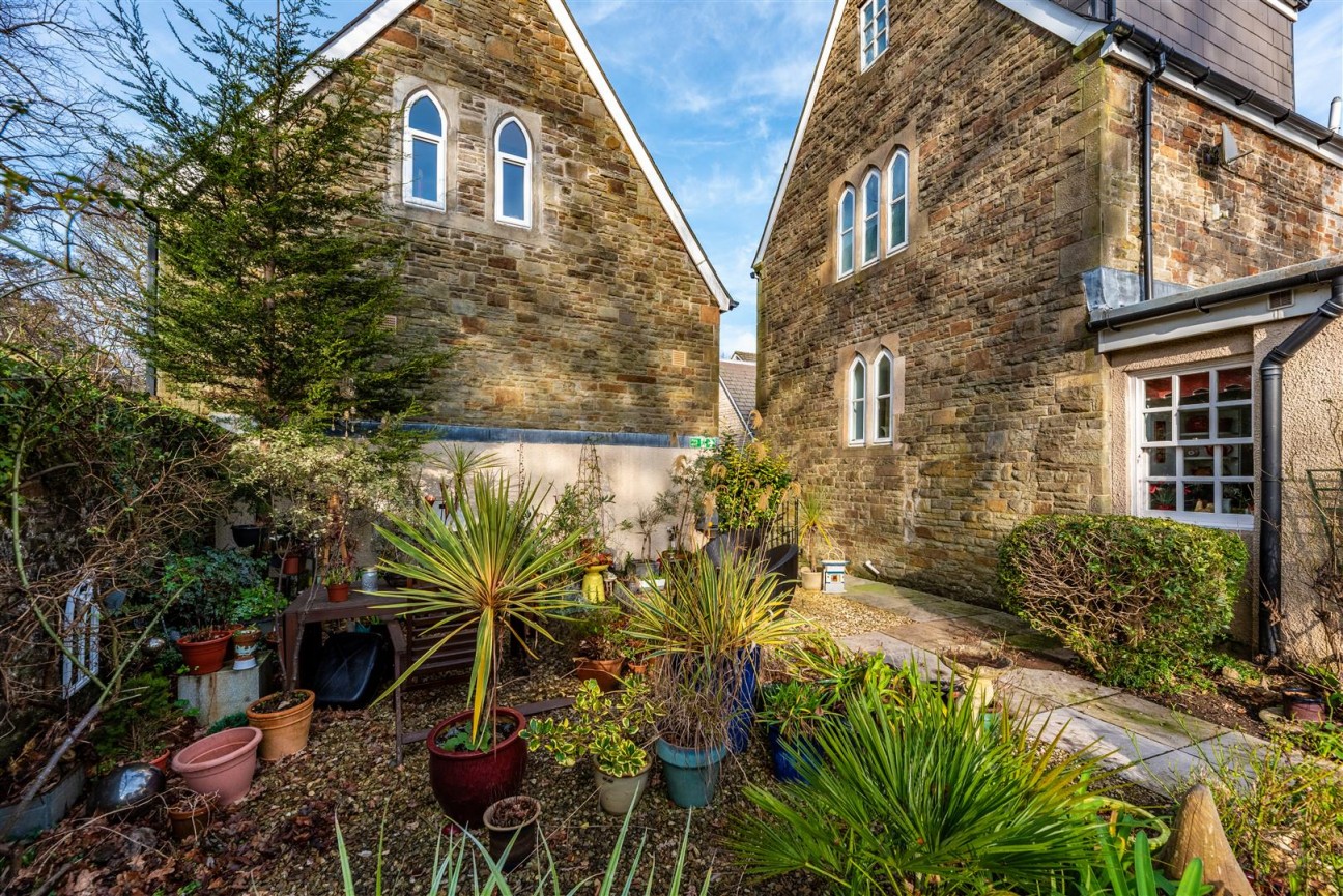 Rembrandt Court, Swansea