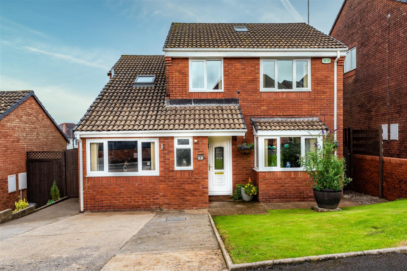 Rowan Close, Killay, Swansea