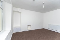 39 Graig TerraceMount PleasantSwansea