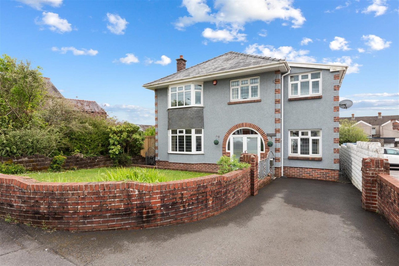 Heol Bryngwili, Cross Hands, Llanelli