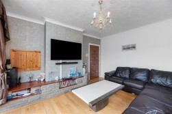 Heol Bryngwili, Cross Hands, Llanelli