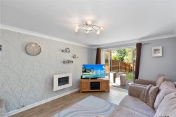 Cae Castell, Loughor, Swansea