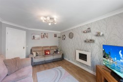 Cae Castell, Loughor, Swansea