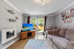 Cae Castell, Loughor, Swansea