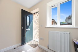 Cae Castell, Loughor, Swansea