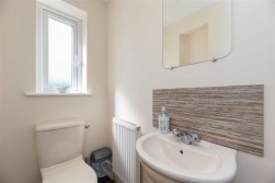 Cae Castell, Loughor, Swansea