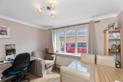 Cae Castell, Loughor, Swansea