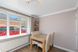 Cae Castell, Loughor, Swansea