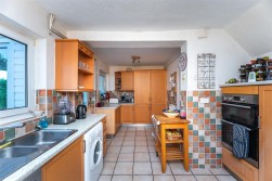 Eastland Close, West Cross, Swansea, SA3