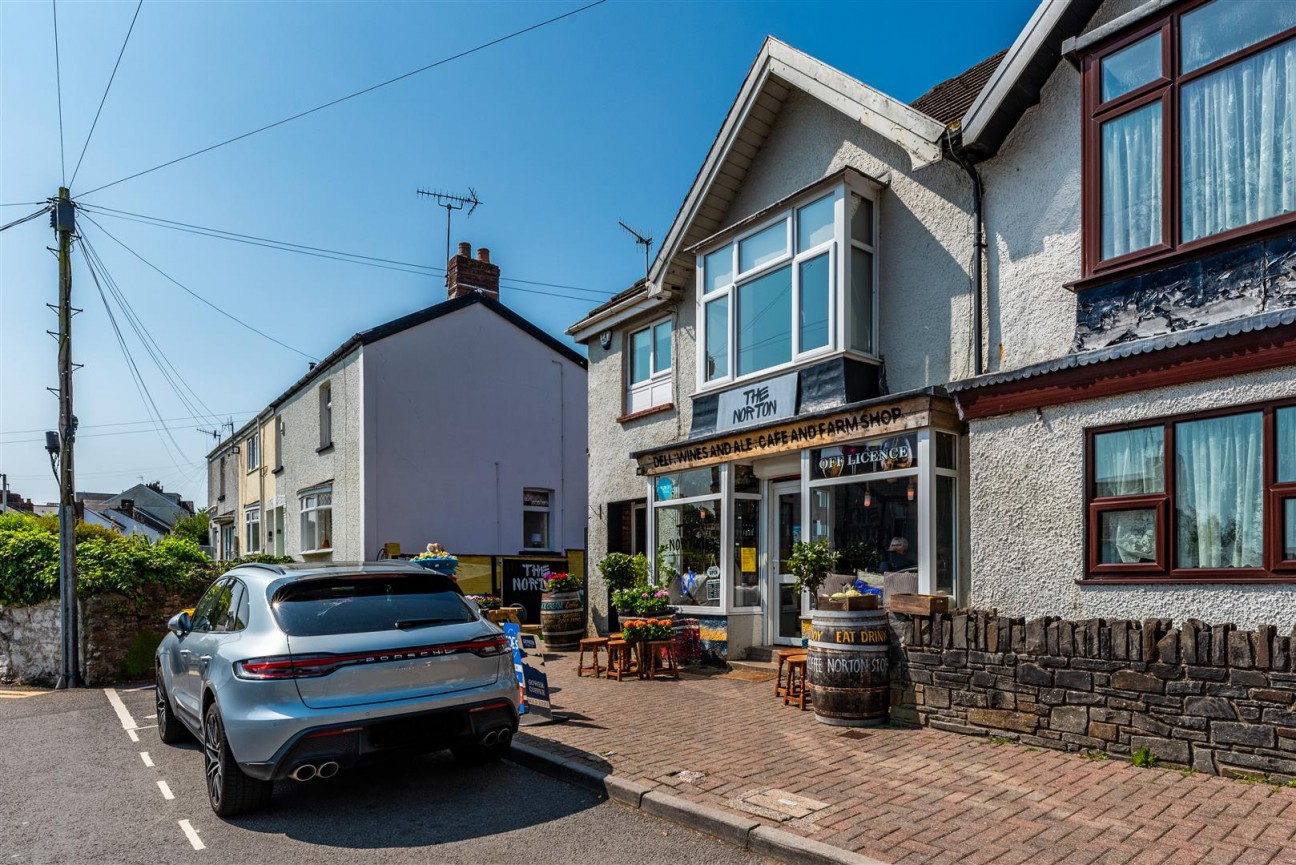 West Cross Avenue, West Cross, Swansea