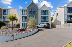 Cysgod Y Deri, Llanedi Road, Pontarddulais, Swansea