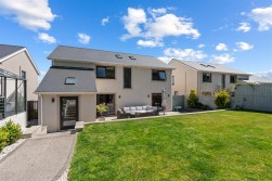 Cysgod Y Deri, Llanedi Road, Pontarddulais, Swansea