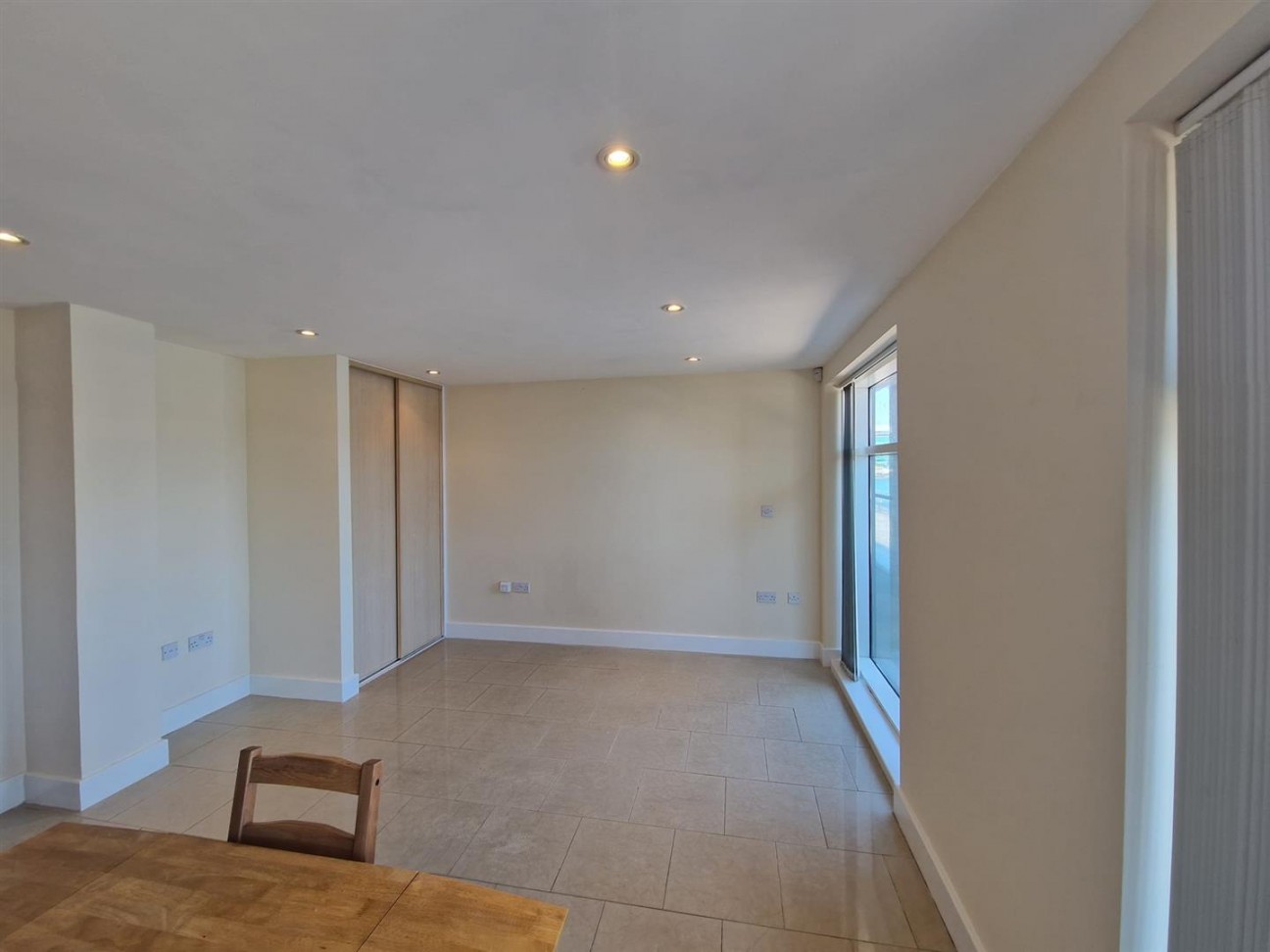 2 Altamar BuildingKings RoadSwansea
