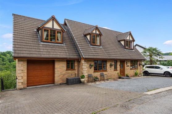 Heol Rhyd, Craig-Cefn-Parc, Swansea