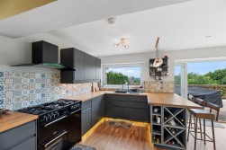 Pencefnarda Road, Gorseinon, Swansea