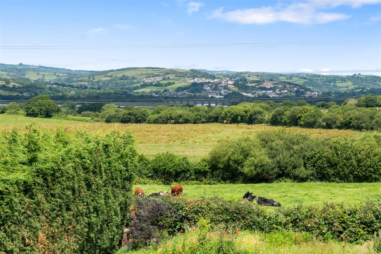 Pencefnarda Road, Gorseinon, Swansea