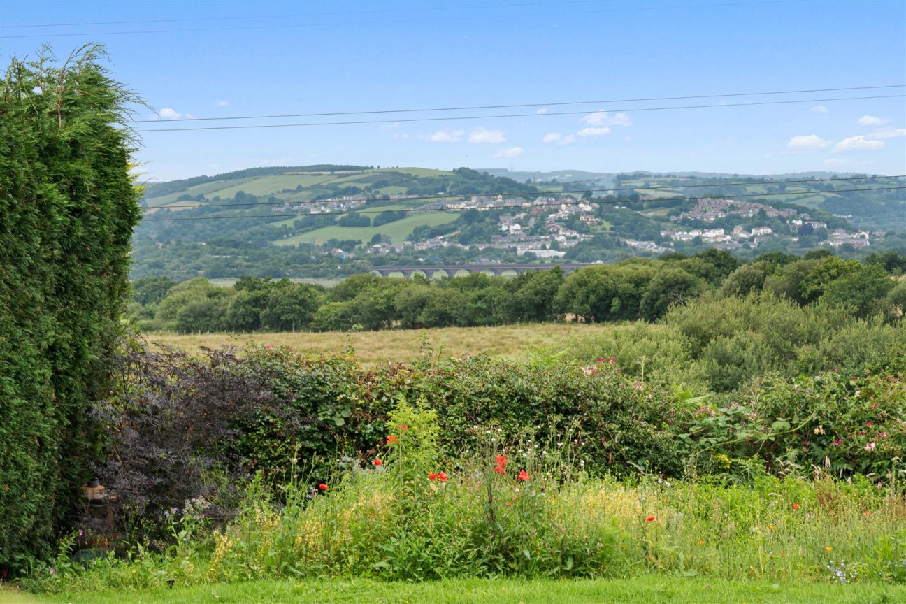 Pencefnarda Road, Gorseinon, Swansea