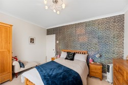 Llwynmawr Close, Sketty, Swansea