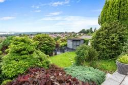 Llwynmawr Close, Sketty, Swansea