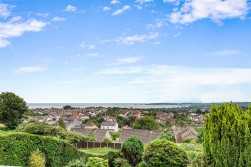 Llwynmawr Close, Sketty, Swansea