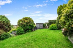 Llwynmawr Close, Sketty, Swansea