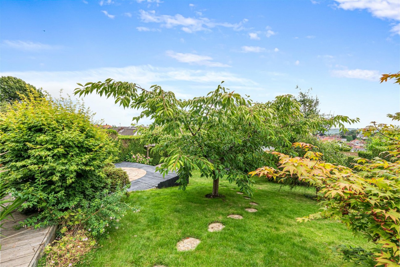 Llwynmawr Close, Sketty, Swansea