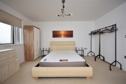 48 Aurora BuildingMarinaSwanseaWest Glam