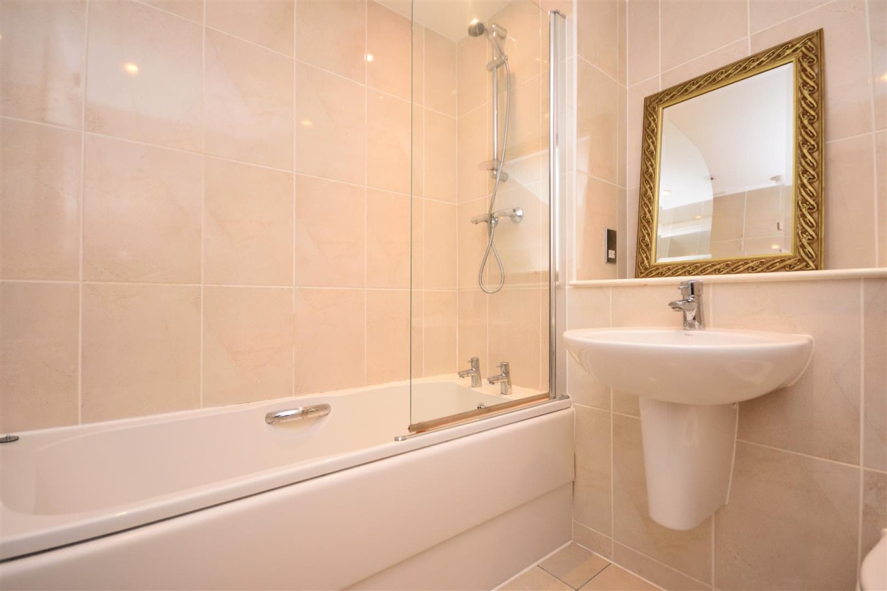 48 Aurora BuildingMarinaSwanseaWest Glam