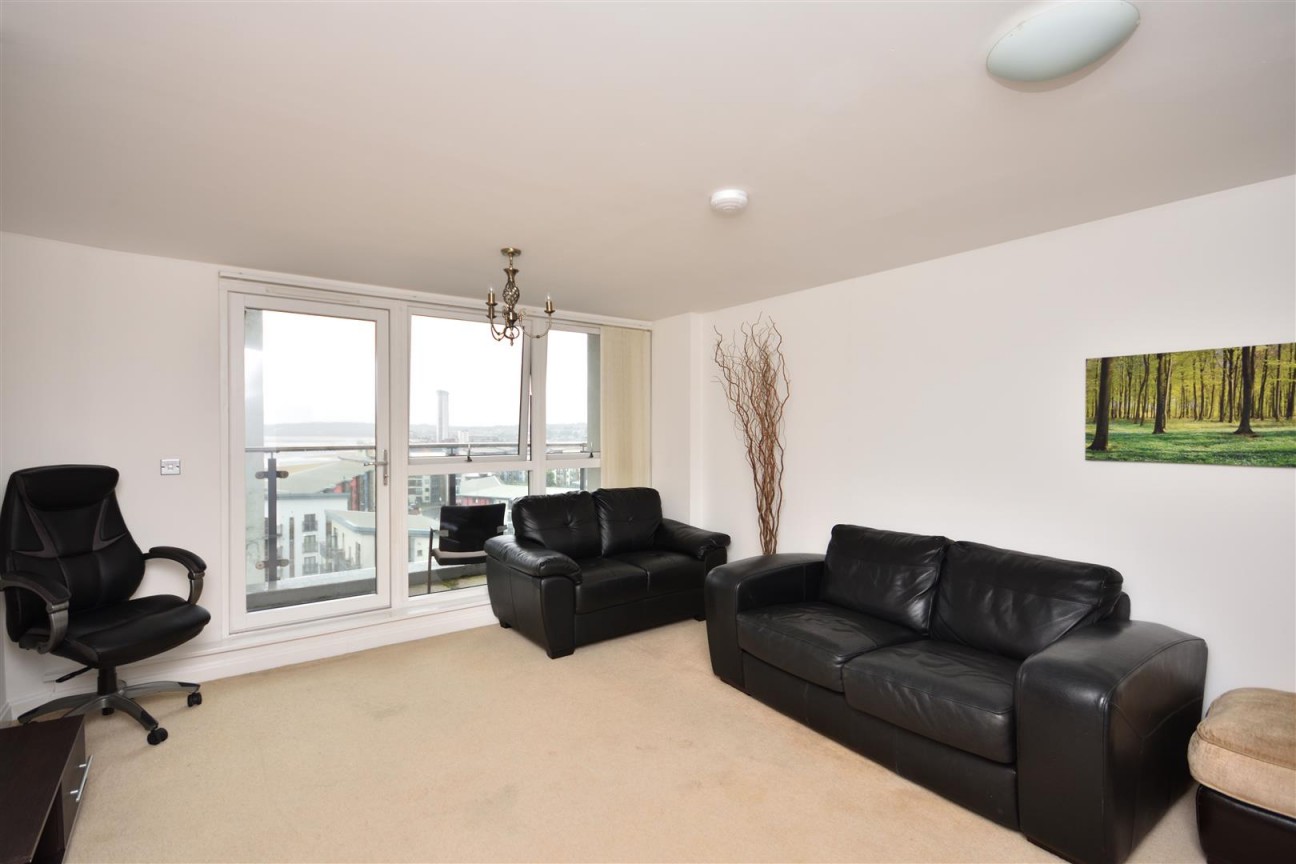48 Aurora BuildingMarinaSwanseaWest Glam