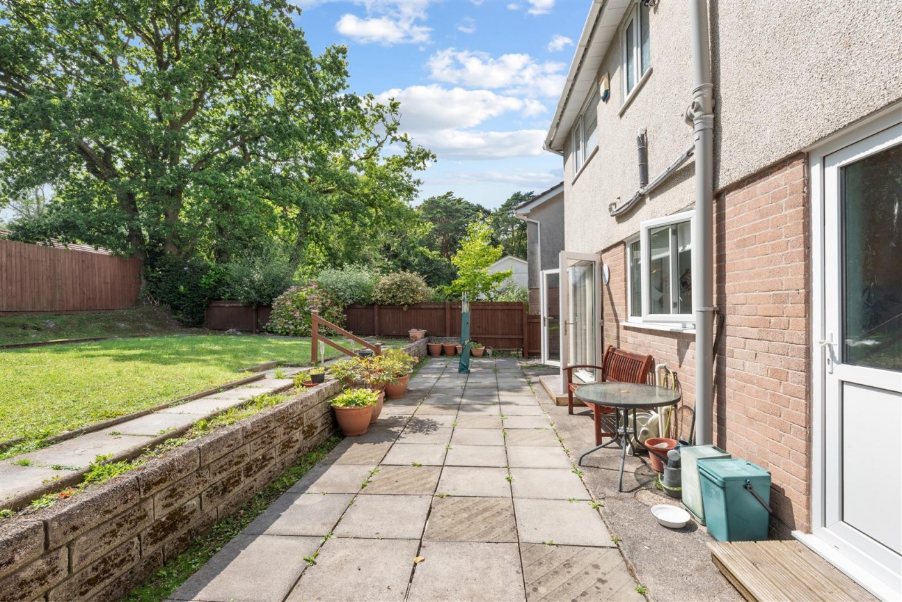 William Bowen Close, Gowerton, Swansea