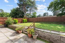 William Bowen Close, Gowerton, Swansea