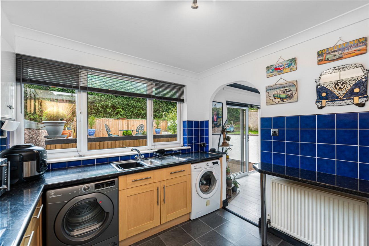 Beverley Gardens, Ravenhill, Swansea