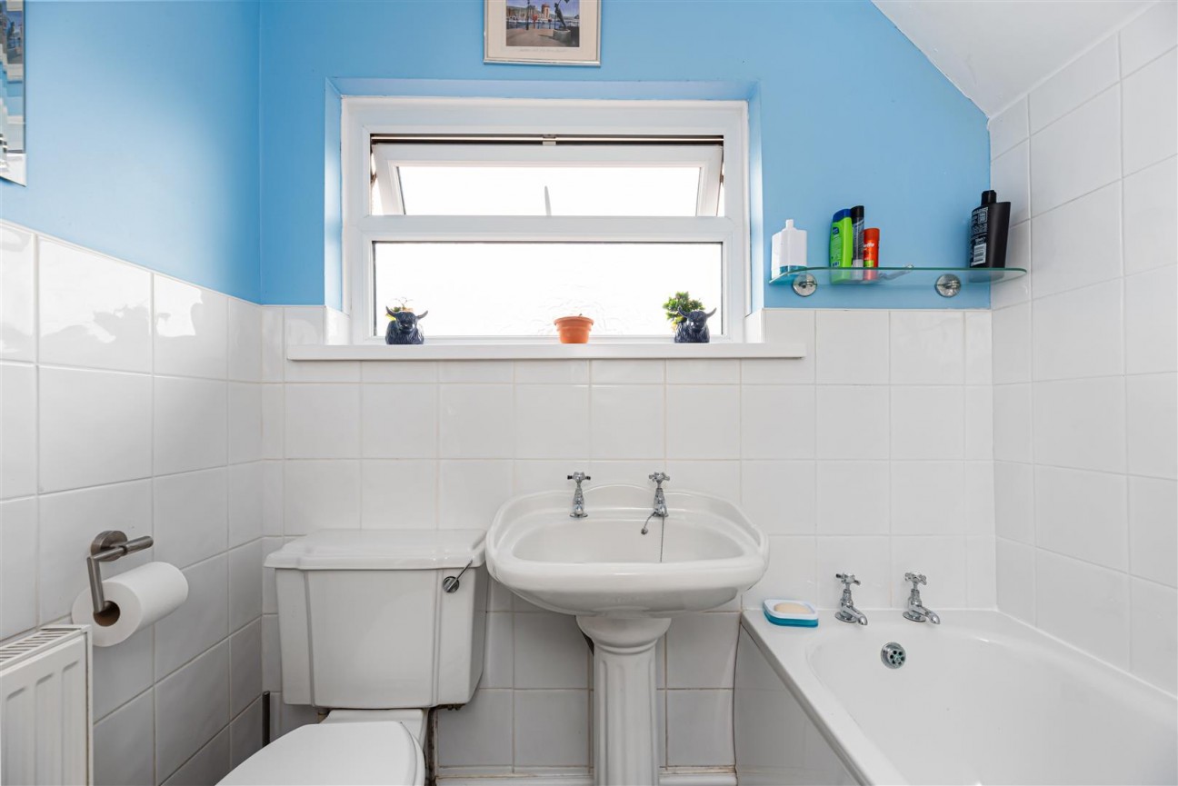 Beverley Gardens, Ravenhill, Swansea