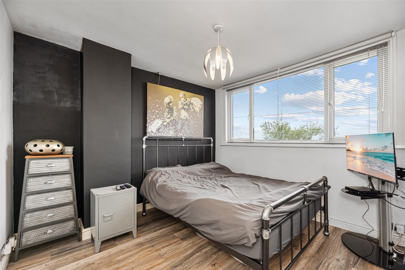 Beverley Gardens, Ravenhill, Swansea