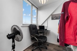 Beverley Gardens, Ravenhill, Swansea