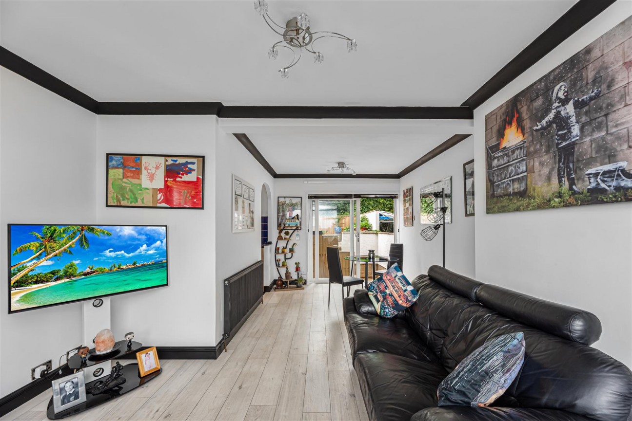 Beverley Gardens, Ravenhill, Swansea