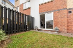 https://www.smithshomes.com/property-to-rent/swansea-maritime-quarter/sa1-1xy/1402852