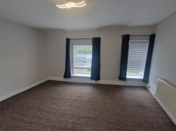 34 Middle RoadCwmbwrlaSwansea