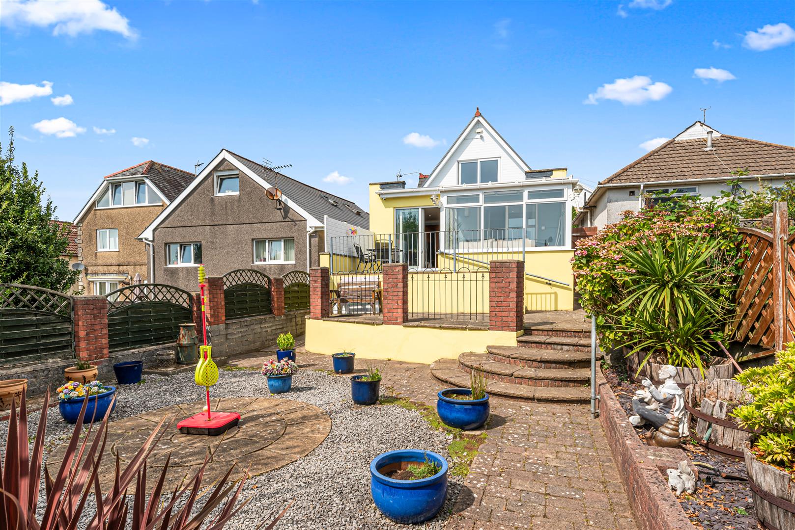 Carnglas Avenue, Sketty, Swansea