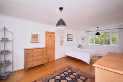 Wychwood Close, Langland, Swansea