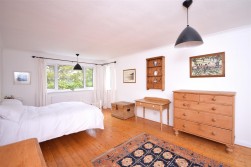 Wychwood Close, Langland, Swansea