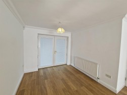 1A Sweet Briar LaneWest CrossSwansea