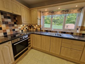 1A Sweet Briar LaneWest CrossSwansea