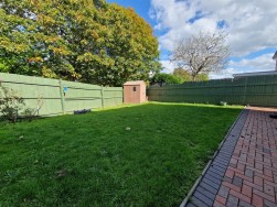 1A Sweet Briar LaneWest CrossSwansea