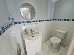 1A Sweet Briar LaneWest CrossSwansea