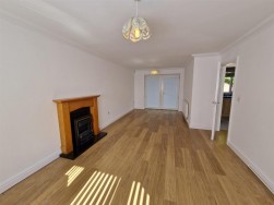 1A Sweet Briar LaneWest CrossSwansea