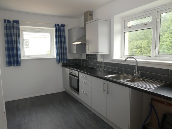 Caergynydd Road, Waunarlwydd, Swansea